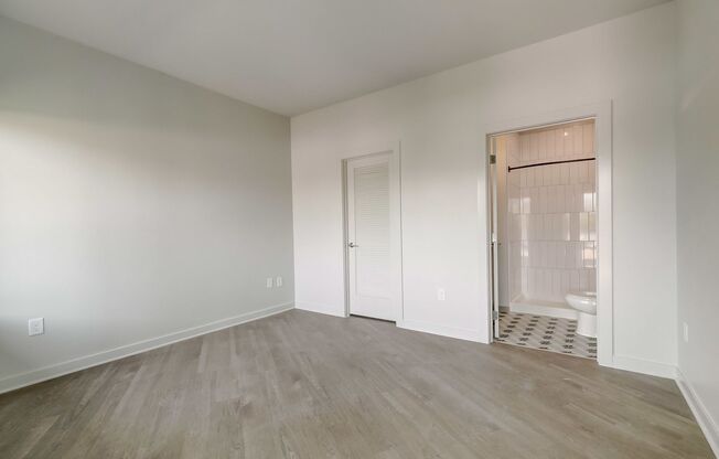 2 beds, 2 baths, 1,000 sqft, $2,199, Unit 402
