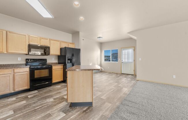 2 beds, 2 baths, 1,226 sqft, $1,425, Unit 3401-E
