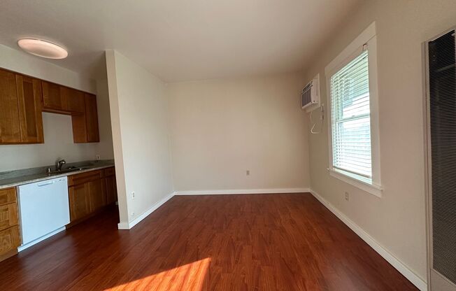 1 bed, 1 bath, 500 sqft, $1,400, Unit 4500-2
