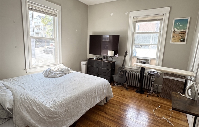 271 HIGHLAND AVE
