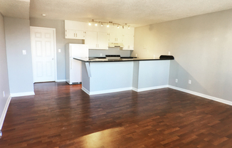 1 bed, 1 bath, 650 sqft, $925, Unit 5