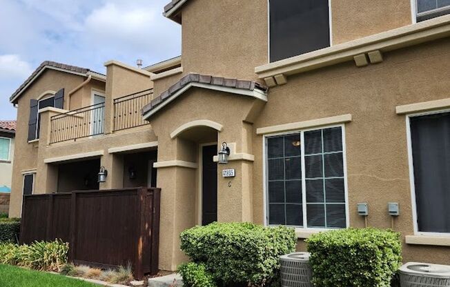 Beautiful West Murrieta 3 Bedroom Townhome!