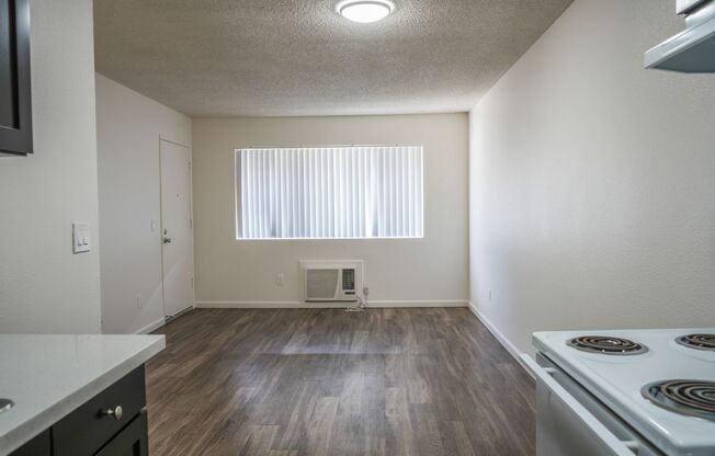 1 bed, 1 bath, 540 sqft, $1,875, Unit 115