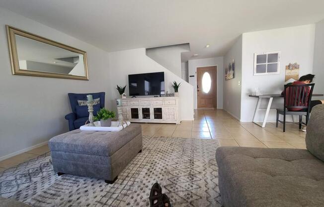 3 beds, 2 baths, 1,723 sqft, $10,500