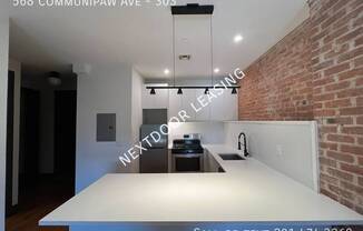 568 COMMUNIPAW AVE