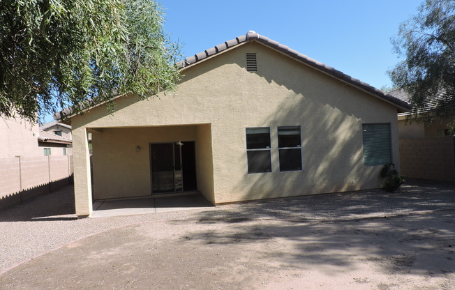 Spacious 3 Bed, 2 Bath Home in Tolleson