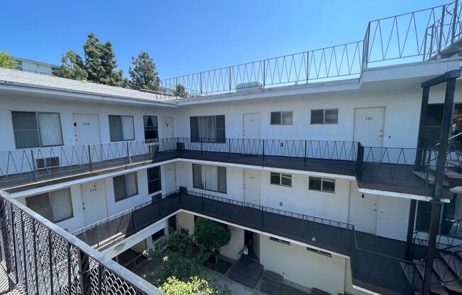 1 bed, 1 bath, 624 sqft, $1,795, Unit 304