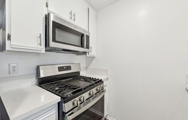 2 beds, 2 baths, 1,100 sqft, $2,198, Unit 103