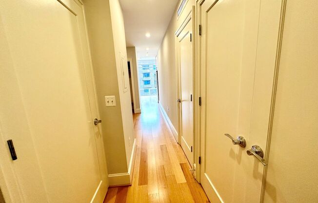 1 bed, 1 bath, $2,650, Unit 617