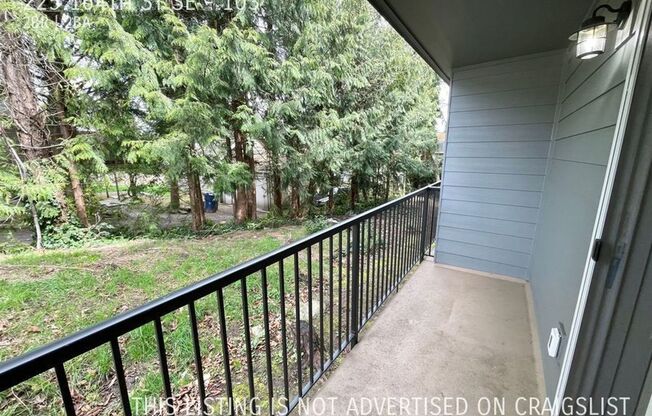 2 beds, 2 baths, 818 sqft, $1,975, Unit 103