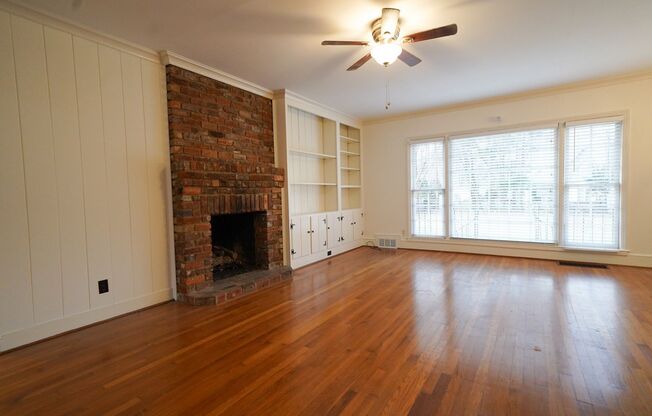 Cotswold 3 bed, 2bath brick ranch