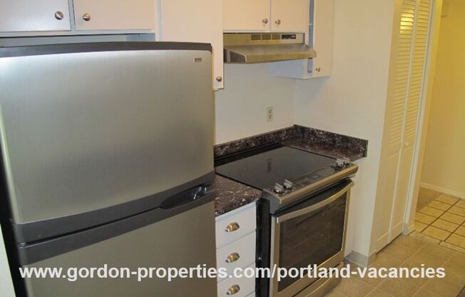 2 beds, 1 bath, $1,495