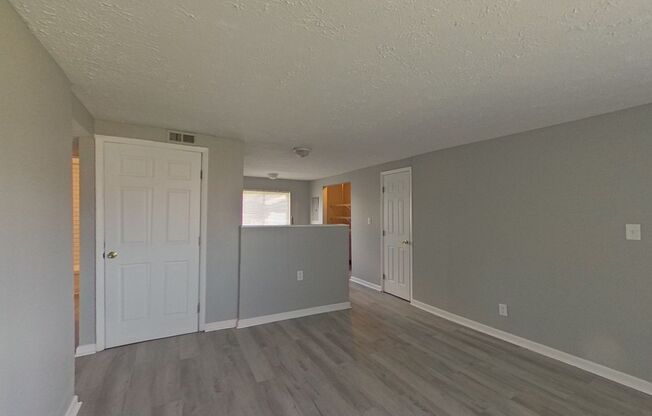 2 beds, 1 bath, 900 sqft, $800, Unit Unit A