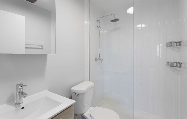 2 beds, 2 baths, 622 sqft, $2,450, Unit 407