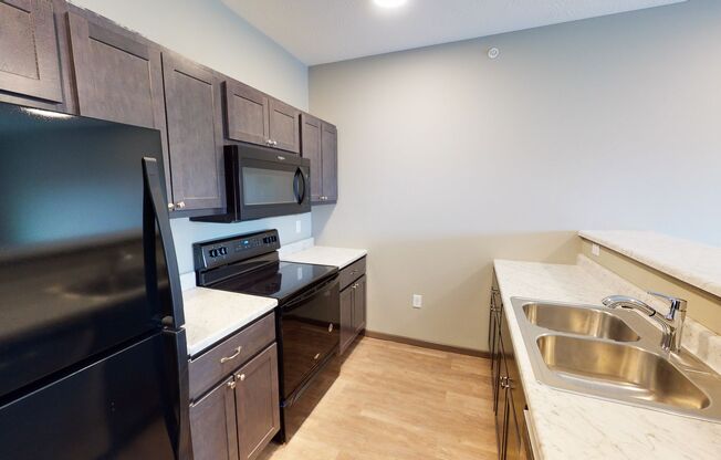 1 bed, 1 bath, 625 sqft, $755, Unit 321-2220