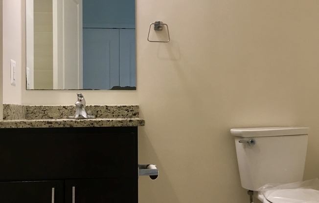 2 beds, 1 bath, 825 sqft, $1,350, Unit 116