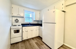 1 bed, 1 bath, 600 sqft, $1,900, Unit 6