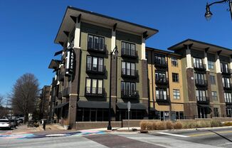 5300 Peachtree Rd, #604