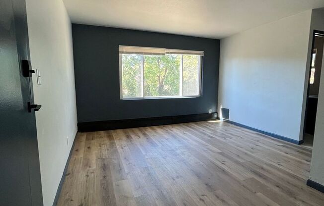 1 bed, 1 bath, 600 sqft, $1,099, Unit 287-1