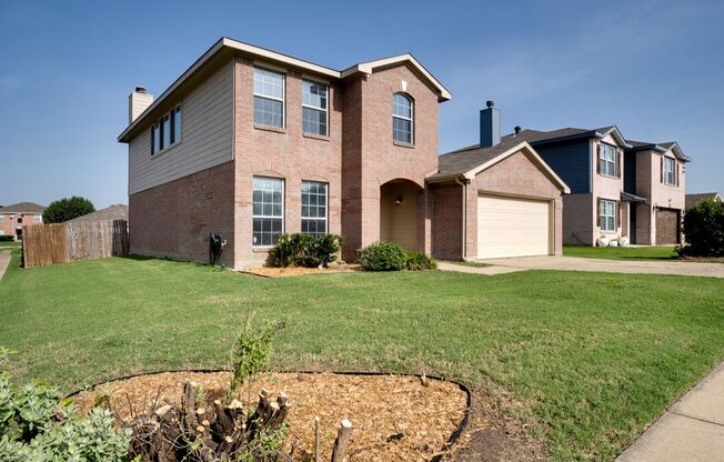 Keller ISD- 4 BR, 2 1/2 BTH in Heritage Glen