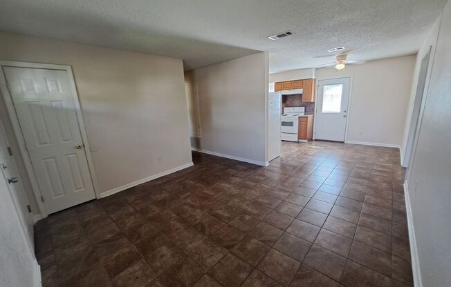 3 beds, 2 baths, $1,495