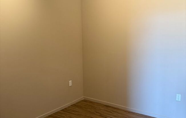 1 bed, 1 bath, 664 sqft, $1,130, Unit 204