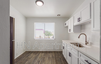8639 N 7 ST