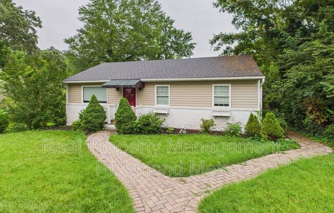 1109 DINWIDDIE AVE
