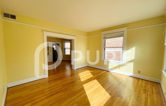 1351-01PP- Yamhill Manor