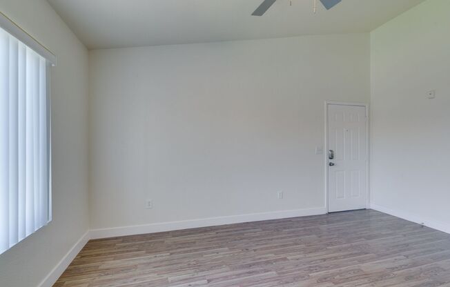 2 beds, 2 baths, $1,475, Unit UNIT 2118