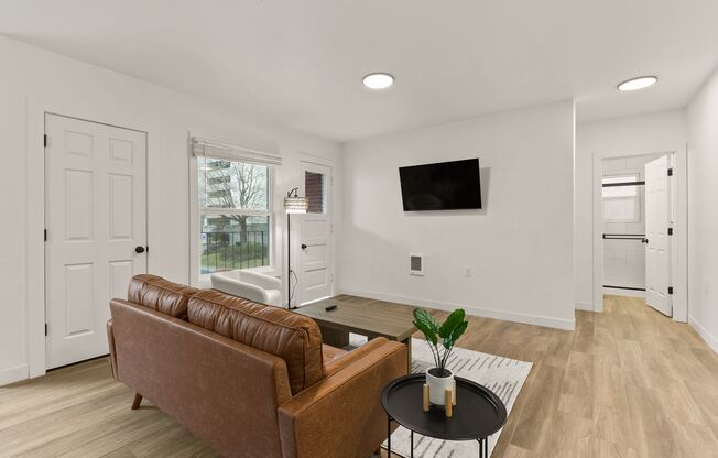 Cambridge Court Apartments