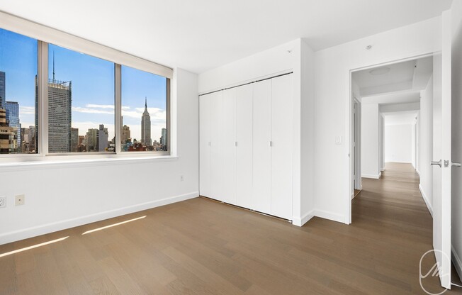 2 beds, 2 baths, $8,400, Unit PHD