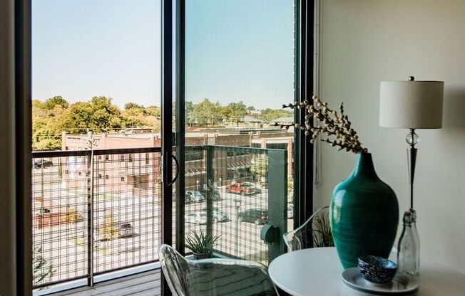 2 beds, 1.5 baths, 1,558 sqft, $2,065.85, Unit 306