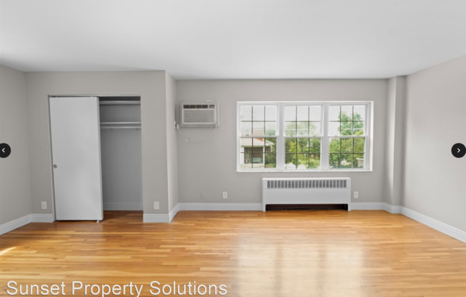 Minto Ave, Apartments