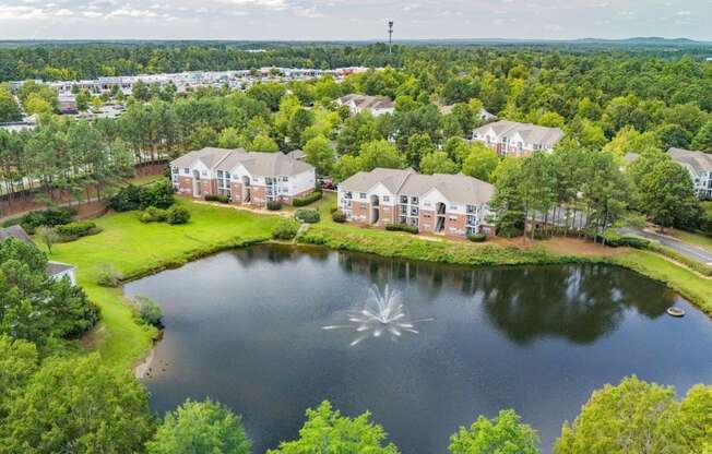 Southpoint Crossing Apartments in Durham, North Carolina Pond with Fountain