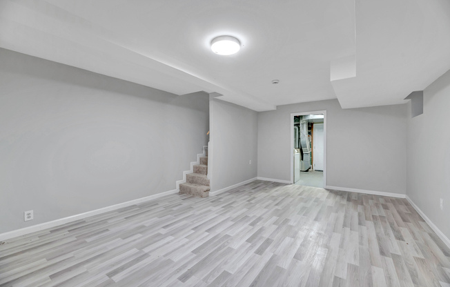 41 TUCKERMAN ST NW