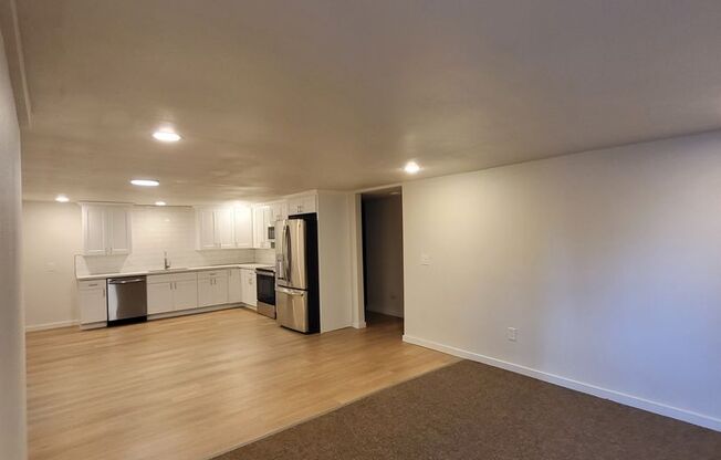 2 beds, 1 bath, 1,181 sqft, $1,700, Unit Unit A