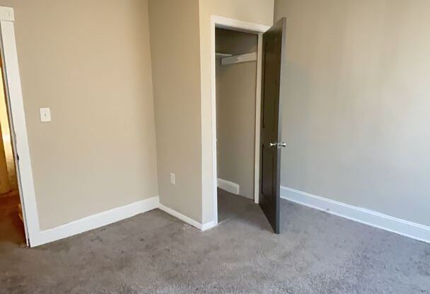 2 beds, 1 bath, $1,650