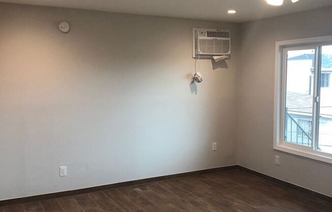 6112 SAN PEDRO LLC