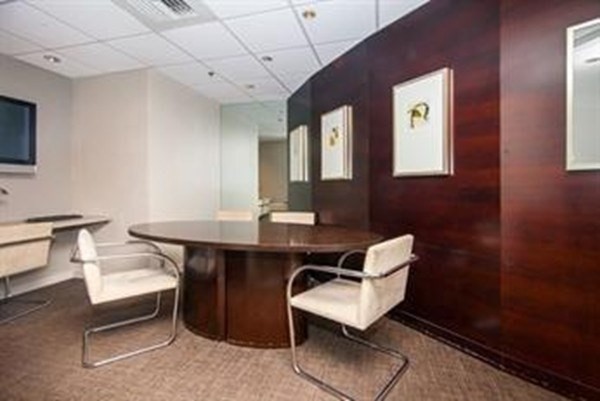 2 beds, 2 baths, 1,060 sqft, $5,100, Unit 1824