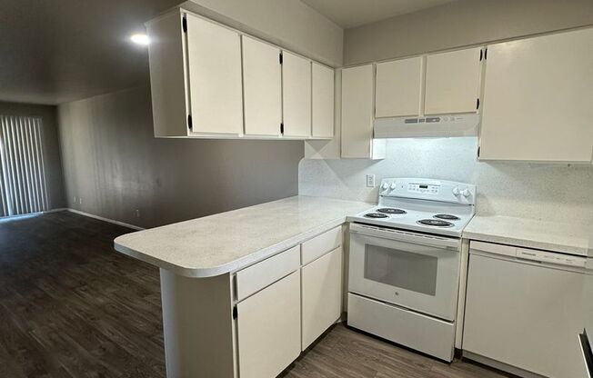 2 beds, 2 baths, 1,112 sqft, $1,265, Unit Unit 26