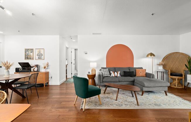 McCormick Pier Condo - 1 Bedroom 1 Bath