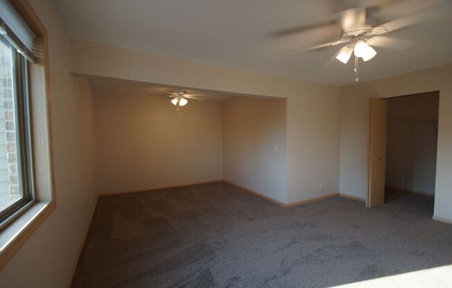 1 bed, 1 bath, 780 sqft, $1,448, Unit 414