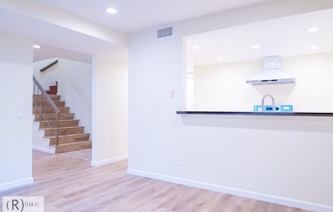 3 beds, 3 baths, $3,500