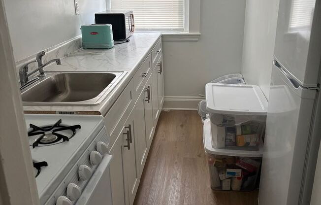 1 bed, 1 bath, 554 sqft, $2,150, Unit 107 Summer #309
