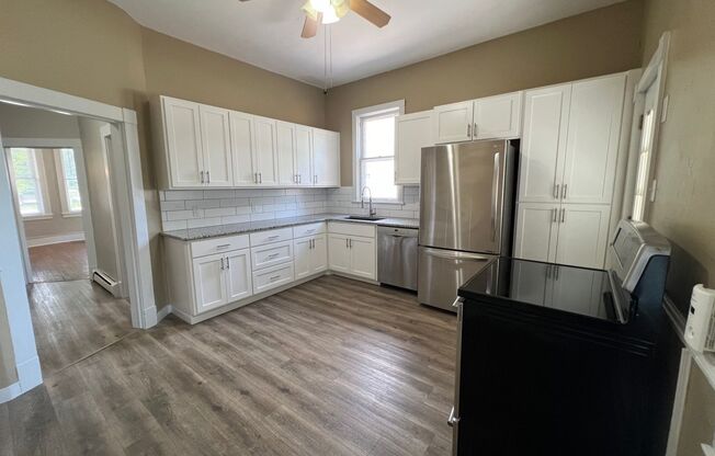 3 beds, 1 bath, $1,950