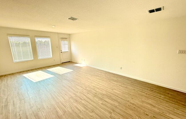 6216 Sanderling Street Princeton, Texas 75407