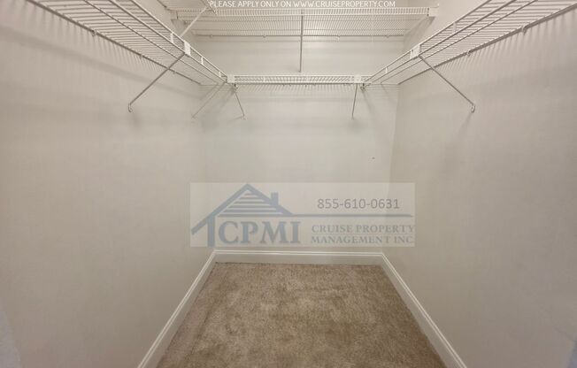 1 bed, 1 bath, 725 sqft, $1,750, Unit V120