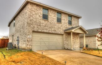 4 beds, 2.5 baths, $2,250