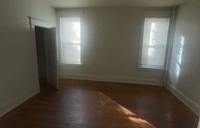 2 beds, 1 bath, 1,200 sqft, $1,200, Unit Unit A